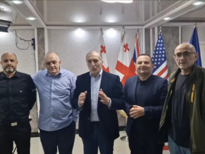В Тбилиси начали задержания организаторов протестной акции 4 октбяря
