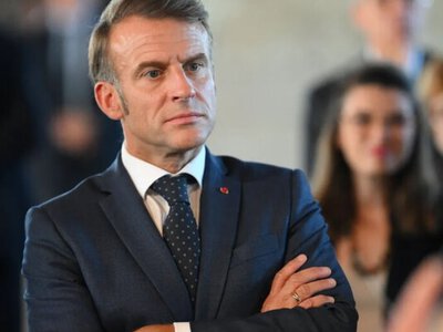 Парламент Франции отклонил инициативу по импичменту Макрона