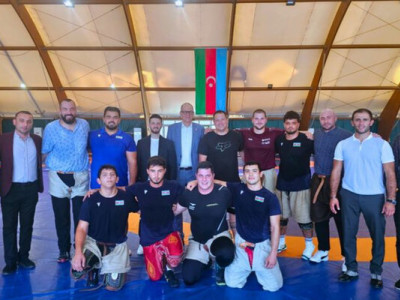 Азербайджанские и швейцарские борцы обменялись опытом 