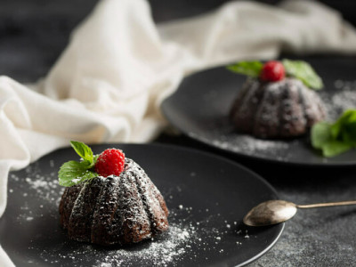 Фондан из черного шоколада без муки: 7 минут до шоколадного счастья!