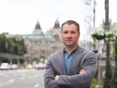 Экс-главу комиссии в Киевсовете оставили с подозрением по делу Комарницкого