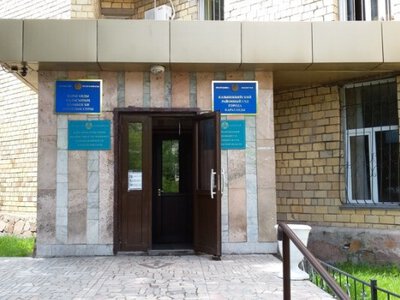 Автора уничижительных комментариев о казахах судят в Караганде по обвинению в «разжигании розни»