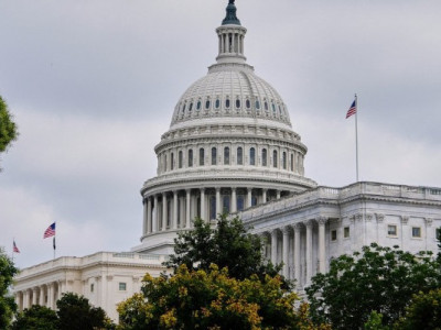 Шатдаун углубляется: Сенат США заблокировал правительственное спасение