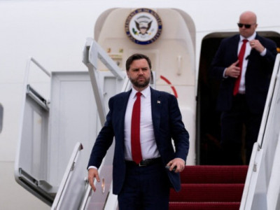 Вице-президент США: Россия переоценивает свои успехи на фронте