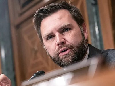 Это цвета Америки: вице-президент США прокомментировал российский галстук Хегсета на встрече с Зеленским