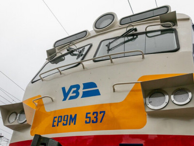 РФ обстреляла инфраструктуру Укрзалізниці. Какие поезда задерживаются? 