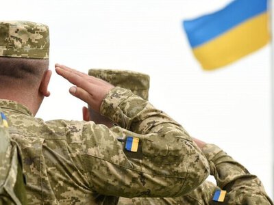 Рада снова продлила военное положение и мобилизацию