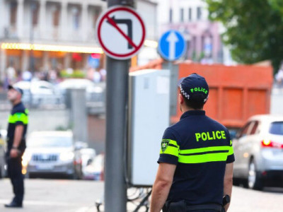 В Тбилиси задержали банду, обокравшую 43 автомобиля за месяц