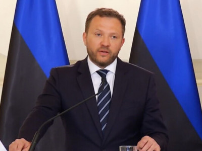 Глава МИД Эстонии прибыл в Киев и встретился с Сибигой