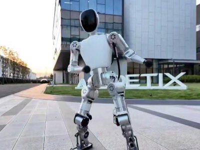 Танцующий робот за $1370 покоряет весь мир