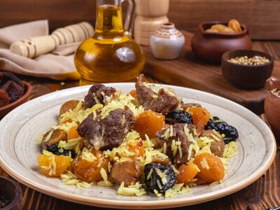 Плов с бараниной, который пахнет Востоком: простой рецепт с насыщенным вкусом