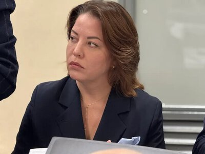 Суд отправил заммэра Одессы Анну Позднякову под арест