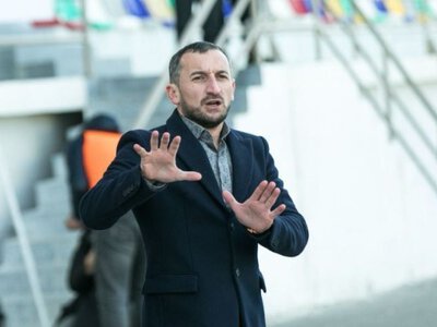Вугар Надиров: как научить профессионализму футболиста, получающего 500 манатов
