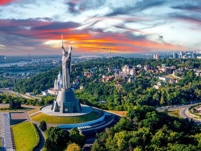 В Киеве временно перекроют один из главных проспектов