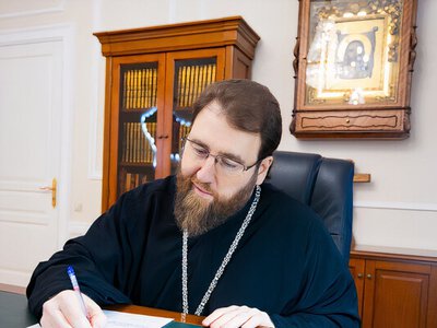 В Саратове митрополит РПЦ закрепил священников за женскими консультациями для противодействия абортам 