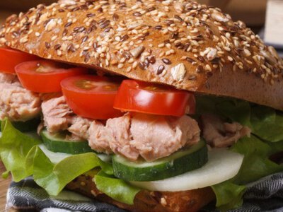 Что приготовить, когда внезапно выключили свет: девять сытных перекусов