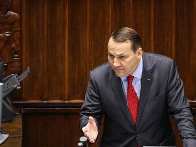 Сикорский о заявлениях Навроцкого и рисках выхода из ЕС: Польша не может иметь две внешние политики 