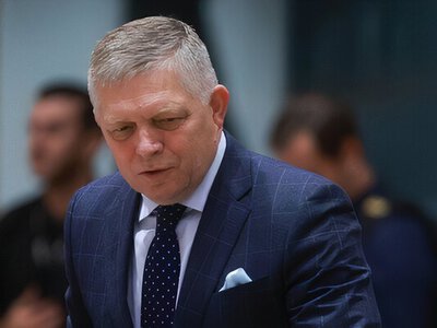 РФ выйдет полным победителем. Фицо поддержал мирный план Трампа по Украине 