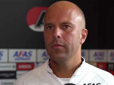 Ноттигнем Форест не смог похоронить Слота