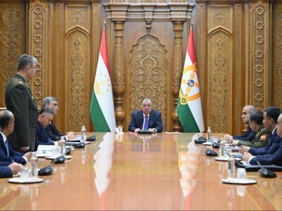 Рахмон поручил силовым структурам не допустить повторения атак на таджикско-афганской границе