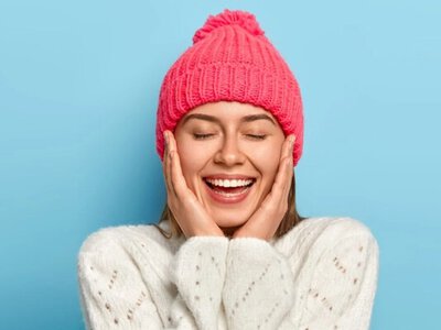 Уход за кожей зимой: советы дерматолога, которые уберегут лицо от сухости и раздражений