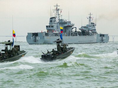 После угроз Трампа: Венесуэла вывела в море военные корабли, – NYT