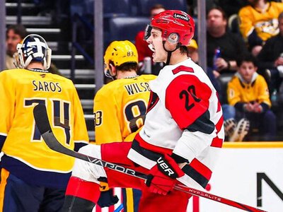 Каролина выиграла у Нэшвилла, Левилз обыграли Вегас в серии буллитов