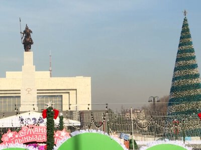 У кого ёлка круче: кыргызстанцы спорят о новогоднем убранстве