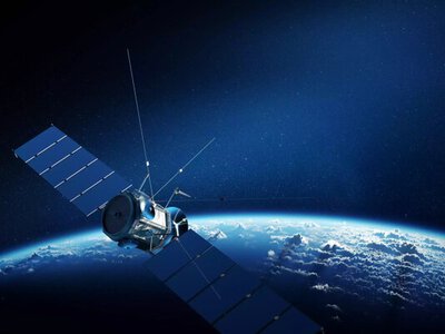  Спутник SpaceX взорвался и начал падение на Землю: что известно 