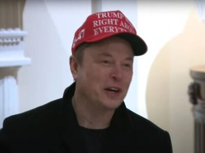 Илон Маск стал первым человеком в мире с состоянием более 700 миллиардов долларов