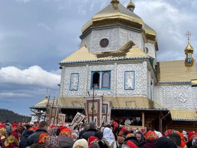 В храме ПЦУ на Прикарпатье будут праздновать Рождество 7 января: почему так произошло