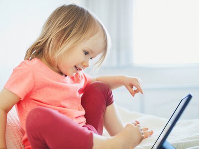 Как гаджеты лишают детей фантазии, а родителей – терпение. И что с этим делать