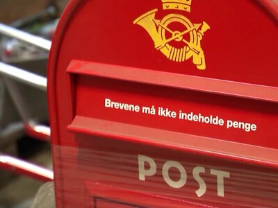 Конец целой эпохи: почта Дании прекратила доставку писем после 400 лет, ящики распродают на аукционе