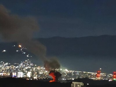 Хаос на улицах, бронетехника в Каракасе и постоянные взрывы - какая ситуация в Венесуэле, видео