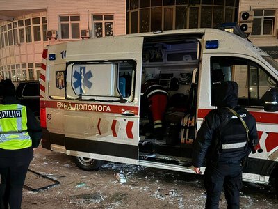 Последствия атаки РФ. Есть погибшие и десятки раненых в Киеве, семья оказалась под завалами в области 