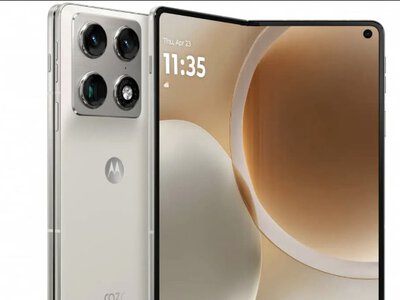 Gоказан cмартфон-книжка Motorola Razr Fold