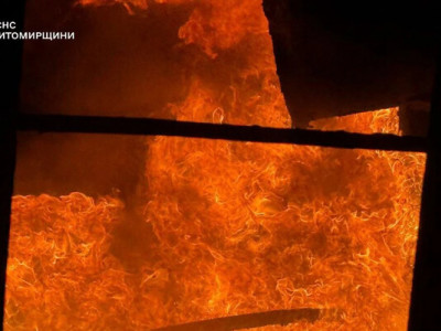 Россия атаковала критическую инфраструктуру Житомирщины: есть раненые и пожары - ОВА