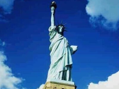 «Курс на ужесточение». США вводят визовый залог для граждан Центральной Азии: что это означает