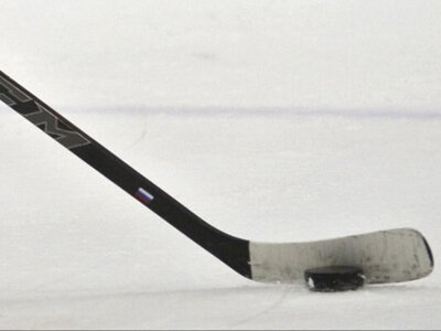 На российского комментатора могут завести дело из-за оскорбления юных хоккеистов из Казахстана