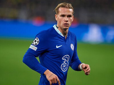 Не так быстро: возвращение Мудрика откладывается на полгода или на год