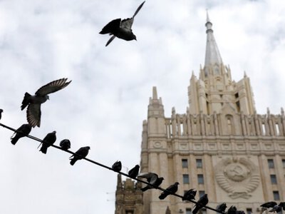 РФ высылает сотрудника британского посольства, обвиняемого в работе на спецслужбы