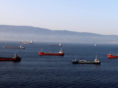 Новые санкции в отношении российской нефти ударили по НПЗ в Индии и Турции. Но не по заводам в Китае?