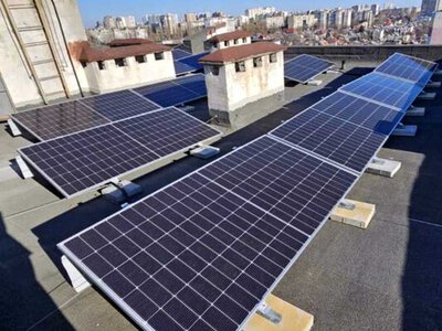 Солнечные батареи против блэкаутов: как Одесса учится жить без общих электросетей