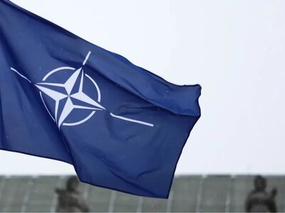 Администрация Трампа планирует сократить около 200 позиций в структурах НАТО