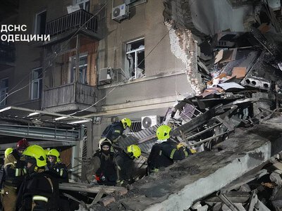 РФ массированно ударила дронами по Одессе. Десятки пострадавших, под завалами ищут людей 