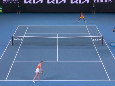 Свитолина разгромила Гауфф из США за 59 минут и впервые вышла в полуфинал Australian Open