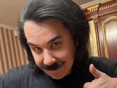 Как живет Павел Зибров: певец поделился домашним фото