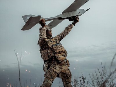 Пять аэродромов, 15 самолетов и вертолетов. СБУ показала видео атак на вражескую авиатехнику 