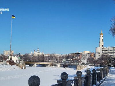 Единственно возможное решение. В Харькове после обстрела сливают отопление 