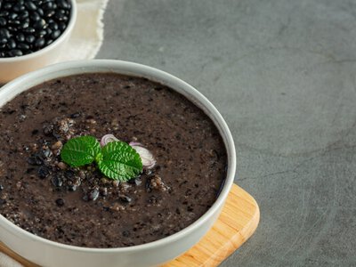 Чиа-десерт из какао, который удобно готовить вперед